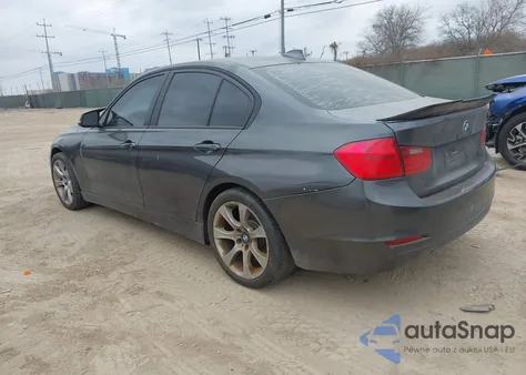 2013 BMW 328I z USA, uszkodzony, nr VIN WBA3C1G55DNR47844